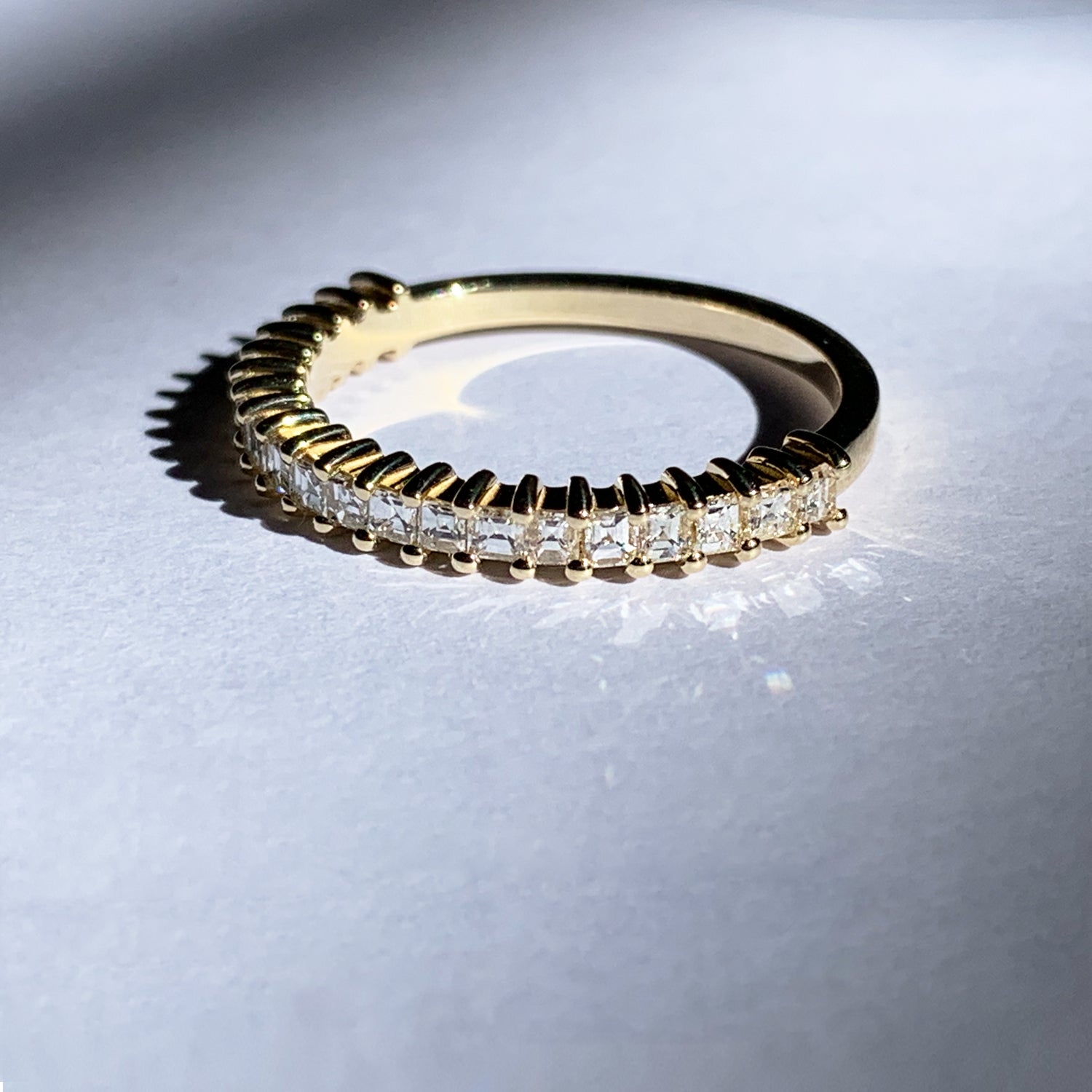 Mei-Li_Rose_bespoke_eternity_ring